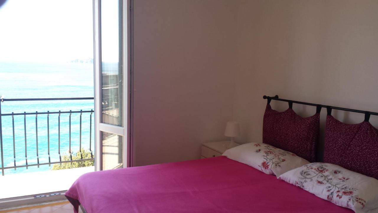 Апартаменты Vista Mare E Portofino - Sea And Portofino View Дзоальи Экстерьер фото