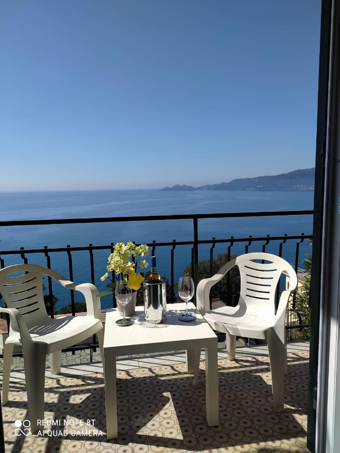 Апартаменты Vista Mare E Portofino - Sea And Portofino View Дзоальи Экстерьер фото